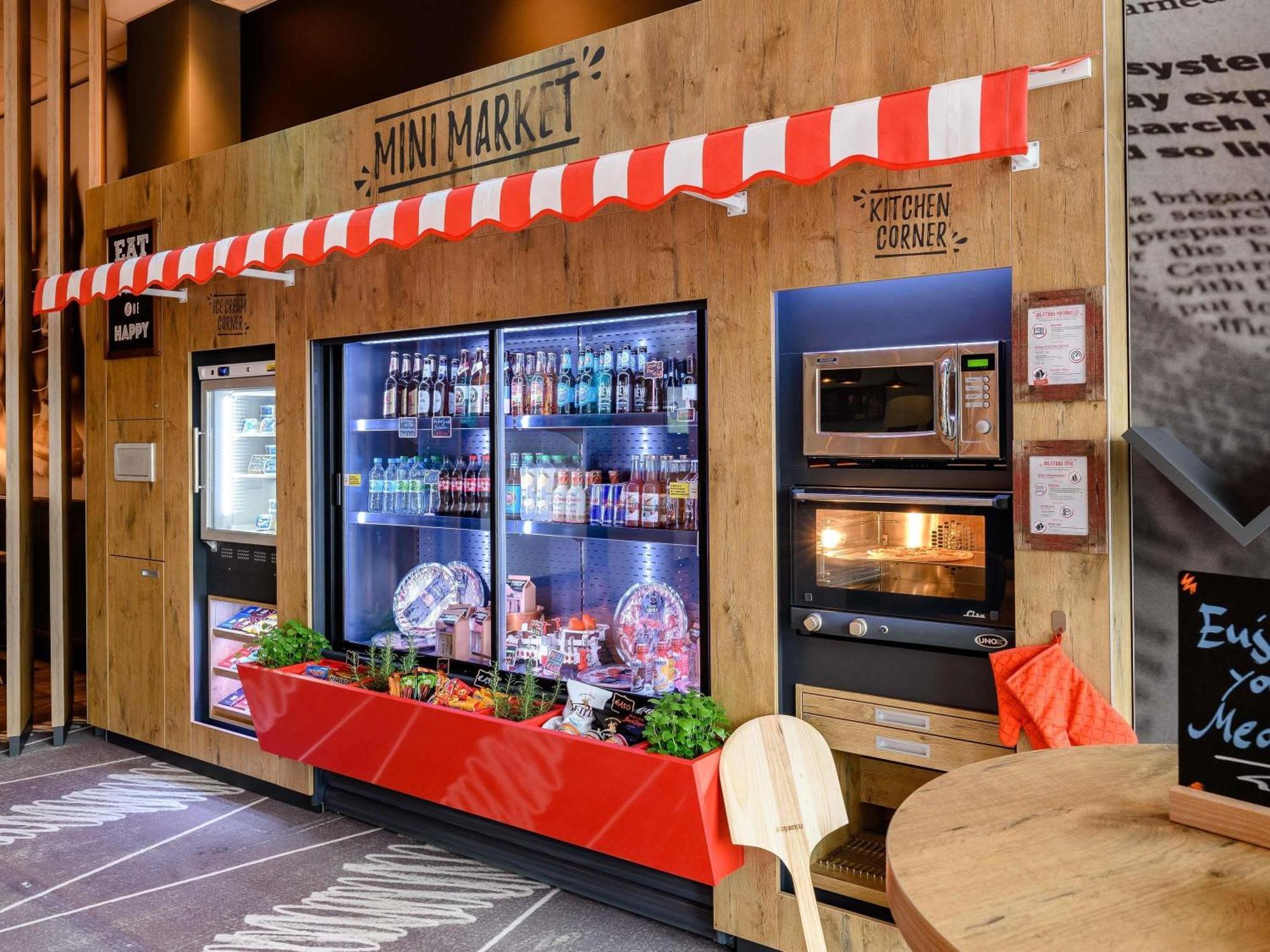 Ibis Hotel Berlin Spandau — Photos 3